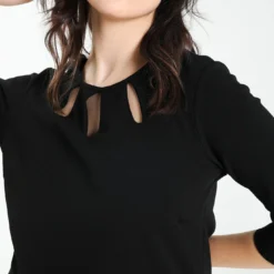 Robe Droite Découpes à L'encolure -Promos Robe Divine Magasin 0ea80529b3b0a4270ff389865eafc8ac4dace94e 76F080108 69 2 5