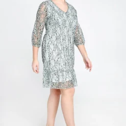 Robe à Dentelle à Imprimé Graphique -Promos Robe Divine Magasin 115327e1cd631fe6fb68ec445a34c7cb40100b81 96M322502 37 2 8