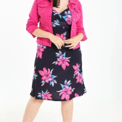 Robe Portefeuille Courte à Imprimé Floral -Promos Robe Divine Magasin 18260cf6691a818d56783238e932fe422ca64f69 76M322313 19 2 6