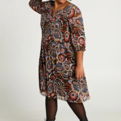 Robe Mi-longue Plissée à Imprimé Cachemire -Promos Robe Divine Magasin 2b197baf74dab5b45d935310a8310340c9dcc20b 9YR132801 65 2 9