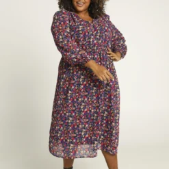 Robe Longue Avec Voile à Motif Fleuri Et Smocks -Promos Robe Divine Magasin 30aca21c269b9811994cc9fffee902b56dff0b4f 9YR242801 18 2 5