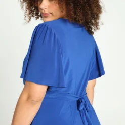 Robe Courte En Maille Unie Avec Nœud à La Taille -Promos Robe Divine Magasin 3546e8369ba8064cc48f34935f785d43f9014c30 9YR121401 82 2 3