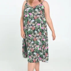 Robe En Viscose Imprimé Feuillage -Promos Robe Divine Magasin 35758fb2d1f031ece77b725ba140db120cb45c9d 5TR212281 65 2 7