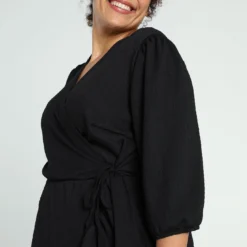 Robe Portefeuille Courte Unie Effet Froissé -Promos Robe Divine Magasin 3fc9a965d5b6bd0833662483350c93a5995b42d6 9YR141401 69 2 5