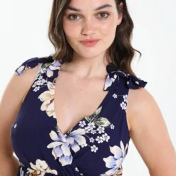 Longue Robe Portefeuille à Imprimé Floral -Promos Robe Divine Magasin 40ebf17ca89fe3c1950c4ec1981929edfad0c816 76R332011 19 2 3