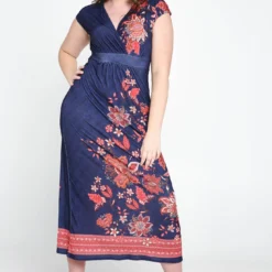 Robe Longue à Motif Cachemire -Promos Robe Divine Magasin 4257c89e781ce0c7e52d62fe08eaedb8738814e3 96M332309 27 2 7