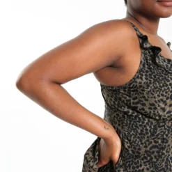 Robe De Bain Imprimé Guépard -Promos Robe Divine Magasin 4508692d4b112b8e88ac0bb2f9000b01cee52270 7YS122102 37 2 5