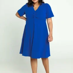 Robe Courte Unie à Manches Bouffantes -Promos Robe Divine Magasin 4594387697850cc09ece74e7afb257e9ed7edbf7 9YR121902 82 2 9