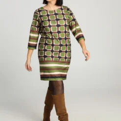 Robe Courte à Carreaux Graphiques -Promos Robe Divine Magasin 4bcbb4e5cb2dd4172b6924060f44bcbd2281af45 96M322701 121 2 7