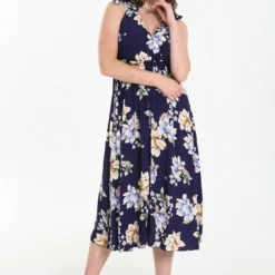 Longue Robe Portefeuille à Imprimé Floral -Promos Robe Divine Magasin 4c7577fdc4c358a38002b0d0b1fe37aeee62aad9 76R332011 19 2 6