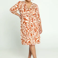 Robe Longue Drapée -Promos Robe Divine Magasin 4e053eacc3b022a7961c91bae502055eea4cbbc3 9VM332302 113 2 8