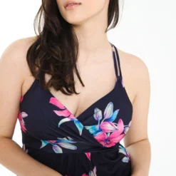 Robe Portefeuille Courte à Imprimé Floral -Promos Robe Divine Magasin 4e0aa373d81927cd8db142d34ff47f8c368810a9 76M322313 19 2 5