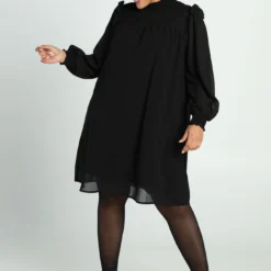 Robe Courte Unie En Voile Avec Smocks -Promos Robe Divine Magasin 586605b3b0652f8f936666ba20ef92fee3e94eb8 9YR141902 69 2 7