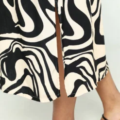 Robe Longue En Viscose -Promos Robe Divine Magasin 5ac1c2fe714303bdbbe23ecff66e3060870ad376 9VR332002 147 2 5