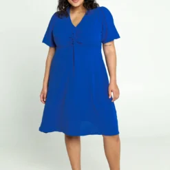 Robe Courte Unie à Manches Bouffantes -Promos Robe Divine Magasin 6358f848bd28403f2b8b47290a2d0047c7856c04 9YR121902 82 2 7