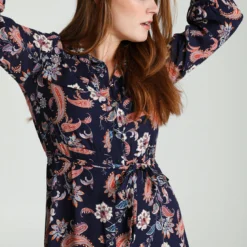 Robe Chemise En Viscose -Promos Robe Divine Magasin 77f0224b87a6d82a6ee980440f0069f94001f5c1 96R332804 19 2 6