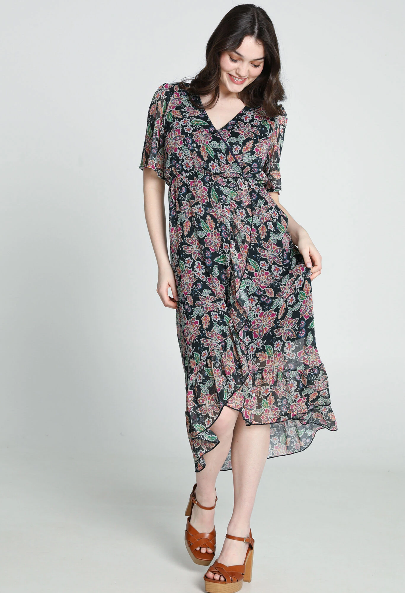 Robe Longue Cache-cœur Avec Volants 10 Robe Longue Cache-cœur Avec Volants – Image 8