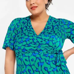 Robe Portefeuille -Promos Robe Divine Magasin 85713a2fdea082d1f7e7cbd9648bde7d63ab4a9a 9VM332701 130 2 5