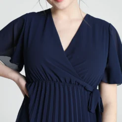 Robe Unie Plissée Avec Nœud -Promos Robe Divine Magasin 87aa3668ed9d77cdfa3a7a266afe14dded5e0c9b 96R122702 19 2 6