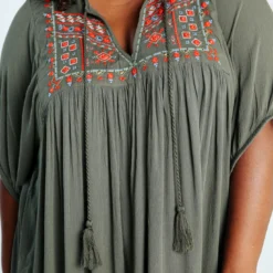 Robe Tunique Unie -Promos Robe Divine Magasin 9f6a6b2d855b18051ec99a4b4acde5679d978608 9YR132207 37 2 4