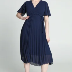 Robe Unie Plissée Avec Nœud -Promos Robe Divine Magasin a9a9fe9b9dbebc07f54e9d71023c67ac61148013 96R122702 19 2 8