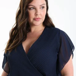 Robe Courte Plissée Unie Avec Col Portefeuille -Promos Robe Divine Magasin b80ef9dd87575a71bca41405e036320ca4753b1e 7YR121901 19 2 4