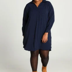 Robe Tunique Courte Avec Motif Jacquard -Promos Robe Divine Magasin c023d283f669037c3b90dc38e0f63db08b1be749 9YR141901 19 2 5