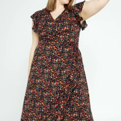 Longue Robe Portefeuille Avec Motif Floral -Promos Robe Divine Magasin c0a9ff78d40fa1d110618e351fce44d42ea0cbb1 9YR222202 25 2 5