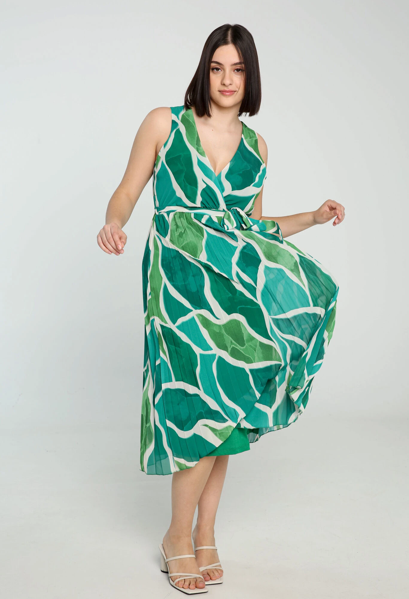 Robe Cache-coeur Plissée Imprimé Graphique 10 Robe Cache-coeur Plissée Imprimé Graphique – Image 8