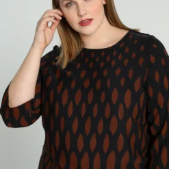 Robe Courte Avec Motifs Feuilles -Promos Robe Divine Magasin cd667376c0bccaf49a56334cbb5d2b66942c1f33 8VR122802 104 2 4