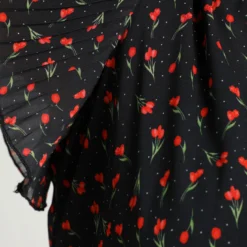 Robe Longue Plissée Avec Motifs à Tulipes Et Smock -Promos Robe Divine Magasin d4bd28d7e1366c810a33e59d2c1be84c51630107 9YR222802 69 2 4