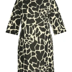 Robe Droite Courte à Motif Graphique -Promos Robe Divine Magasin d986b061657119977952ec8a2f51a3fac5145da8 8YR132908 69 1 1