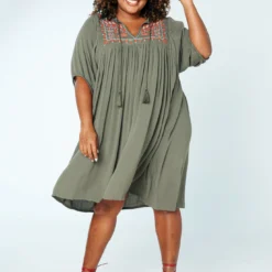 Robe Tunique Unie -Promos Robe Divine Magasin eabcb735f82829012437b513fe756393296d09f0 9YR132207 37 2 7