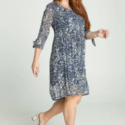 Robe Longue Avec Effet Plissé -Promos Robe Divine Magasin ec111ae48ff28e75c6d2aebbf5c981457dcc4b21 96R332702 78 2 8