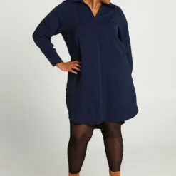 Robe Tunique Courte Avec Motif Jacquard -Promos Robe Divine Magasin f85b16fccdda5a56bd4615f5d65b17ab8a0bdc18 9YR141901 19 2 6