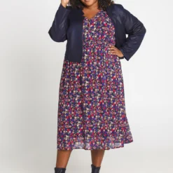 Robe Longue Avec Voile à Motif Fleuri Et Smocks -Promos Robe Divine Magasin ff0380cb235138b6160cf012f4ba0994c517d929 9YR242801 18 2 6